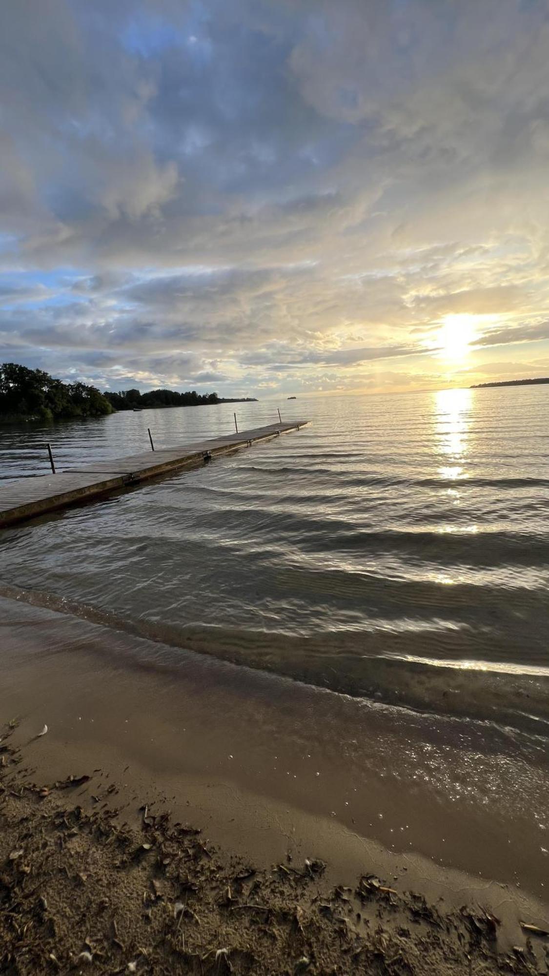 Boende - Stuga Nara Naturen, 3 Km Fran Motala Centrum Av Privat Vard Esterno foto